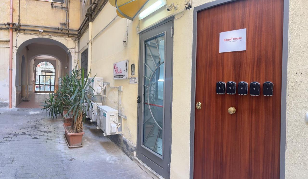 ホテル Napoli House Dream エクステリア 写真
